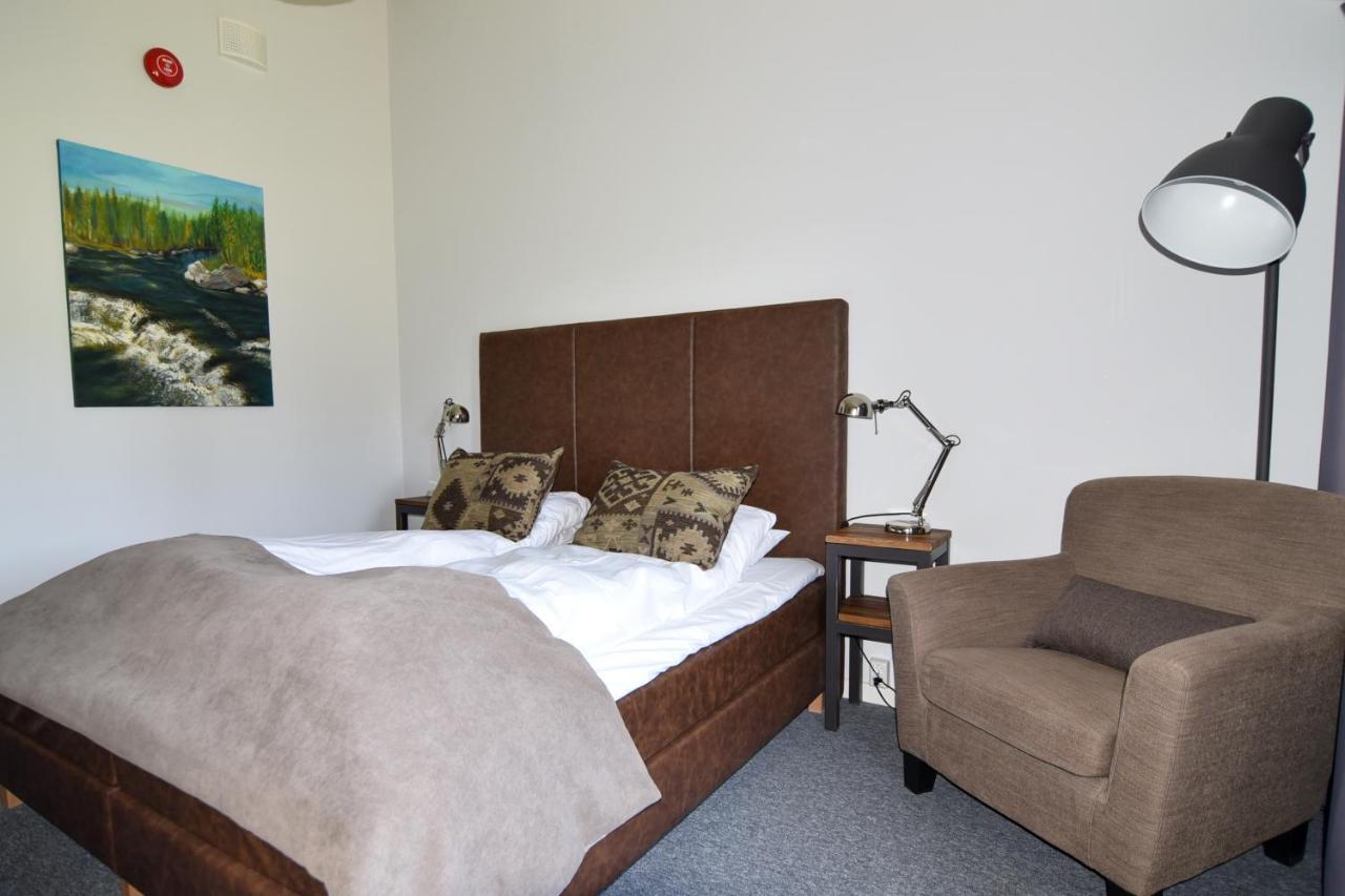 Big River Camp Hotel & Spa Follinge Ngoại thất bức ảnh