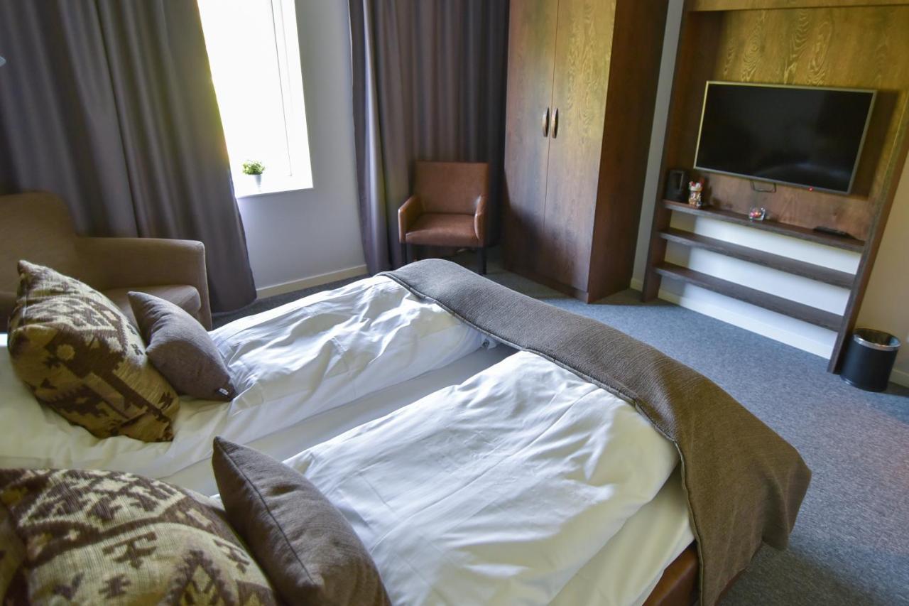 Big River Camp Hotel & Spa Follinge Ngoại thất bức ảnh